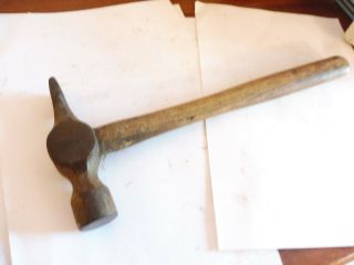 Rare Vintage Solid Cast Steel No5 Cross Pein Hammer - 1 Ib Head