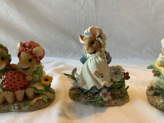 Enesco Spring Mouse Figurine Set Large And Small Figurines