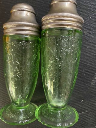 Vtg Vaseline Uranium Green Glass Footed Embossed Salt & Pepper Shakers 4 " H