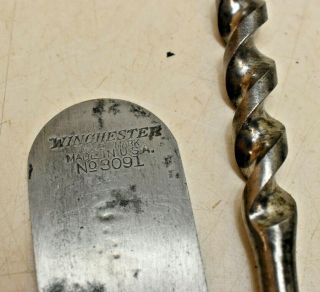 L798 - 2 Vintage Winchester Tools - Block Plane Iron No 3091 & Auger Bit Size 13