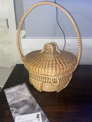 Charleston Sweet Grass Gullah Basket With Attached Lid - Large - Pre - Owned