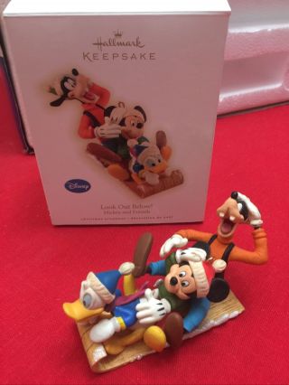 2009 Hallmark Ornament Look Out Below Mickey And Friends