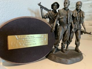 " Three Servicemen " Frederick E.  Hart.  The Official Vietnam Veternans Sculpture