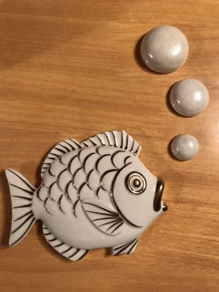 Mid Century Lefton Fish Wall Plaque With Bubbles