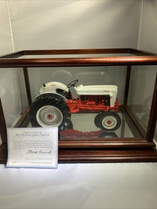 Franklin Precision Models 1953 Ford Jubilee Tractor 1:12 Scale Display Case
