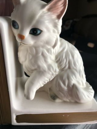 Adorable 1 Vintage Lefton White Persian Kitty Cat Kitten Bookend.  Right Side 2