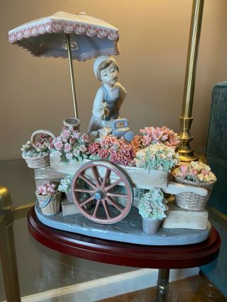 Lladro Flowers Of The Season 1454 With Wooden Base
