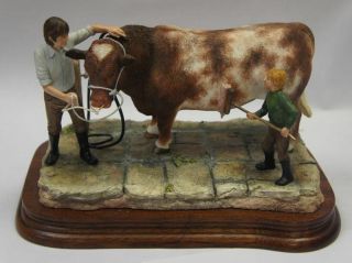 Border Fine Arts Figure " Getting Ready For The Show " Made In Scotland.  Limited