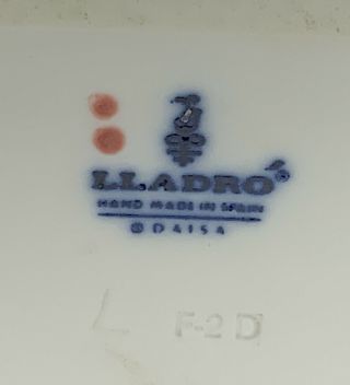 LLADRO 1027 CLOWN W/CONCERTINA RETIRED 17.  75” ACCORDION 6