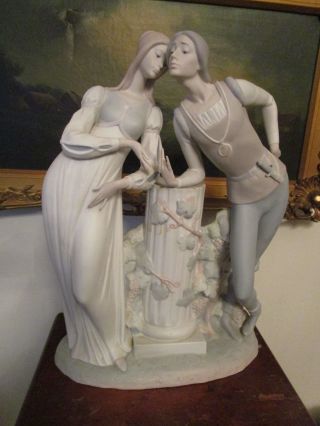 Lladro " Romeo And Juliet " Sculpture By Alfredo Ruiz Issued 1971 Retired 18 "