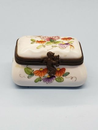 Antique Early French Limoges Trinket Box Hand Painted Porcelain 19th Century