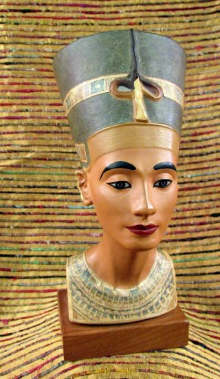 Vintage 1961 Alva Museum Replicas Inc Queen Nefertiti Egyptian Bust 9 In