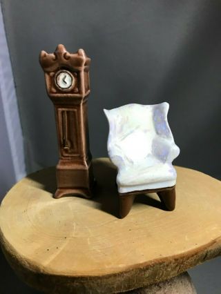 Arcadia Miniature Mini Grandfather Clock & Chair Salt And Pepper Shakers S&p