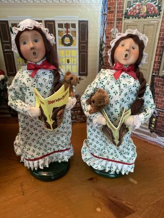 Byers Choice Night Before Christmas Girls 2011 Set Of Two Signed By Joyce Byers