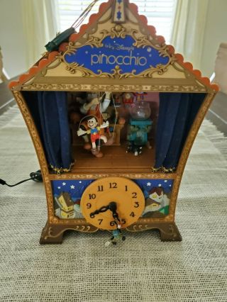 Enesco Disney Pinocchio Action Musical Clock Figurine