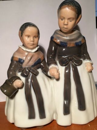 Royal Copenhagen Porcelain Figurine - Amager Girls Shopping 1316 Signed