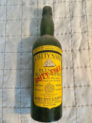 Classic Vintage Cutty Sark Blended Scots Whiskey Fifth Bottle