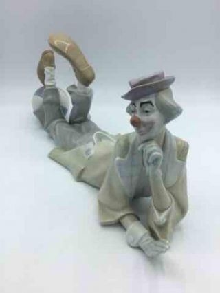 Lladro Figurine " Payaso Acostado " Clown With Ball Retired 2077 No Box