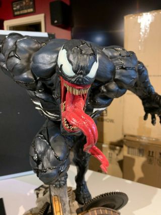 Xm Studios Venom Comic Version 1:4 Statue - -