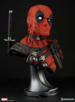 Sideshow Collectible Life Size Bust DEADPOOL 1:1 2