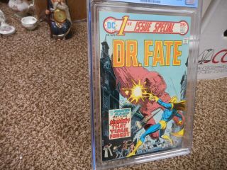 1st Issue Special 9 cgc 9.  8 Dr.  Fate DC 1975 WHITE pgs NM JSA JLA Doctor 3