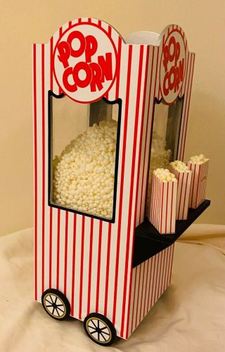 Byers Choice Carolers Popcorn Cart 2012