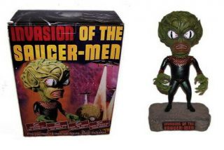 Invasion Of The Saucer - Man 14 " Statue Figure 42/300 Ultratumba Productions
