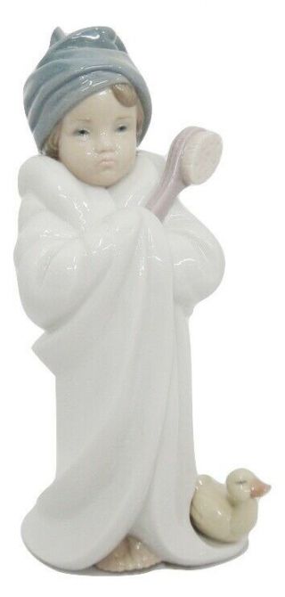 Lladro Bundled Bather 6800 Figurine Girl In Robe Towel Brush Duck 7.  25 " 2000