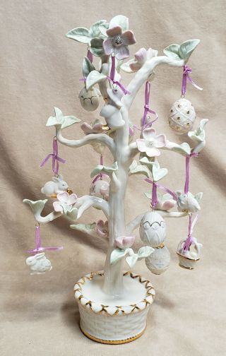 Lenox 2004 Fine Ivory China Easter Tree With Lenox 12 Egg & Bunny Ornaments