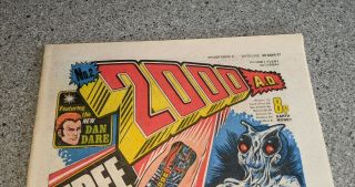 2000AD Prog 2 1977 1st Appearance Judge Dredd with Stickers Lower Grade 2