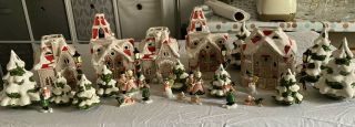 31 Piece Set Of Fitz & Floyd Christmas Village