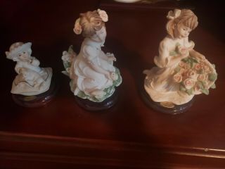 Giuseppe Armani Figurines Collectibles Florence Set Of 3 - 1418f,  1650f,  0446f