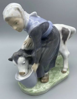 Vintage Royal Copenhagen Girl Feeding Calf Cow 779 Porcelain Figurine C.  1957
