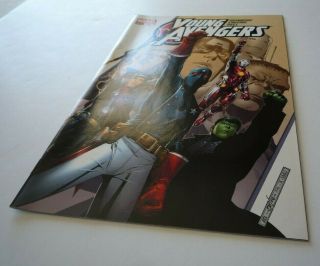 YOUNG AVENGERS (2005) 1 2 3 4 5 6 7 8 9 10 11 12 SPECIAL 1 - Heinberg & Cheung 3