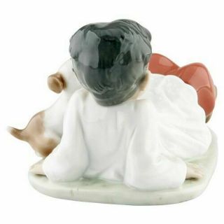 Lladro figurine - Little boy with dog 5988 2