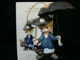 Z Precious Moments - Disney,  Hallmark,  Mary Poppins 2012 Ornament - Hard To Find