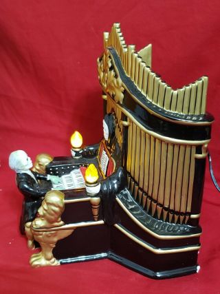 Dept 56 Halloween Phantom of the Organ Plays Scary Music,  Moves & Lights Up 2003 3