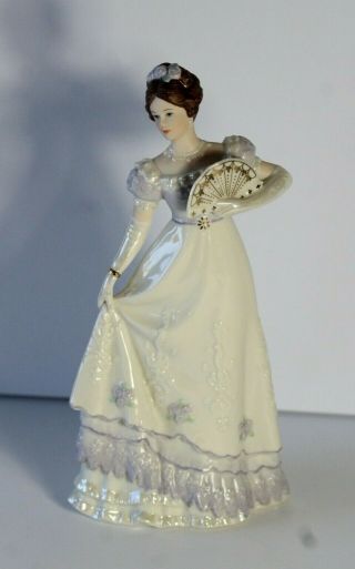 Vintage Lenox Ivory Grand Waltz Classic Gala Porcelain Figurine 8 3/4 "