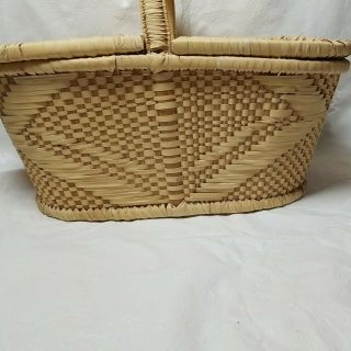Sweetgrass Picnic Basket With Lid From Mt.  Pleasant,  South Carolina 3