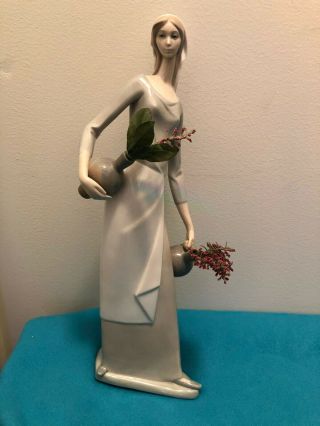Lladro Nao Woman With Pottery Porcelain Figurine,  Rare Retired