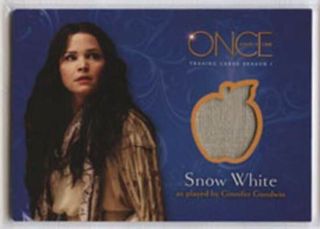 2014 Cryptozoic Once Upon A Time Season 1 Snow White Wardrobe Card M01