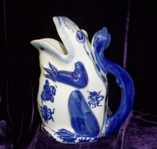 China Blue White Fine Porcelain Seymour Mann Scarab Design Frog Pitcher Vase 9 "