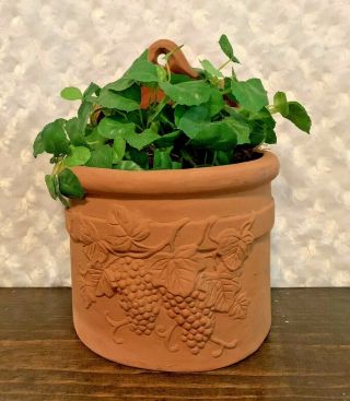Terra Cotta Clay Wall Pocket Planter Flower Basket Grapevine Hanging Art Vintage