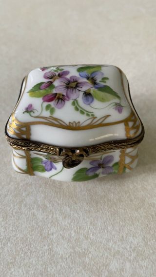 Limoges France Peint Main Signed.  Hand Painted Wild Flowers