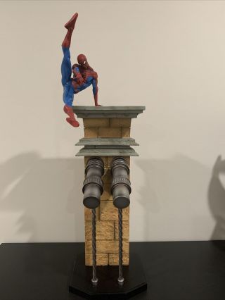 Iron Studios Spiderman Battle Diorama Art Scale 1/10 Raphael Albuquerque Statue