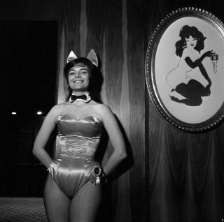 Bunny Yeager 1962 Pin - Up Camera Photograph Shot At Miami Playboy Club Playmate