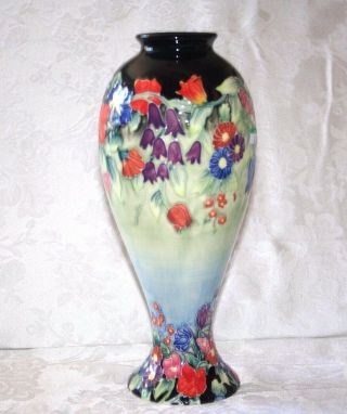Stunning Dale Tiffany Black W/floral Enamel Designs Porcelain Vase 11t