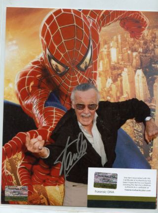 Stan Lee Signed 8x10 Spiderman Photo Hologram Forensic 92111