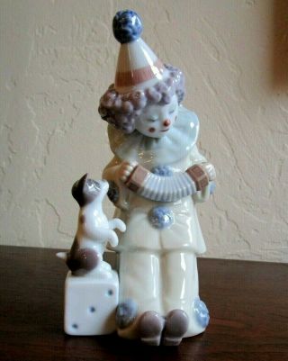 Lladro Figurine Pierrot With Concertina 5279 Clown Playing Accordion & Puppy