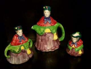 Little Old Lady Vintage Teapot Set Queensware With Castle Hallmark